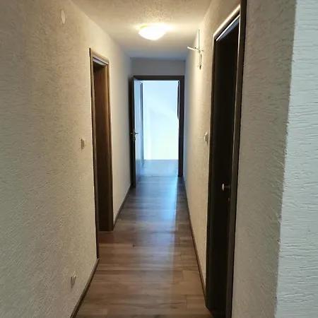 Intertrust Gmbh Homestay *